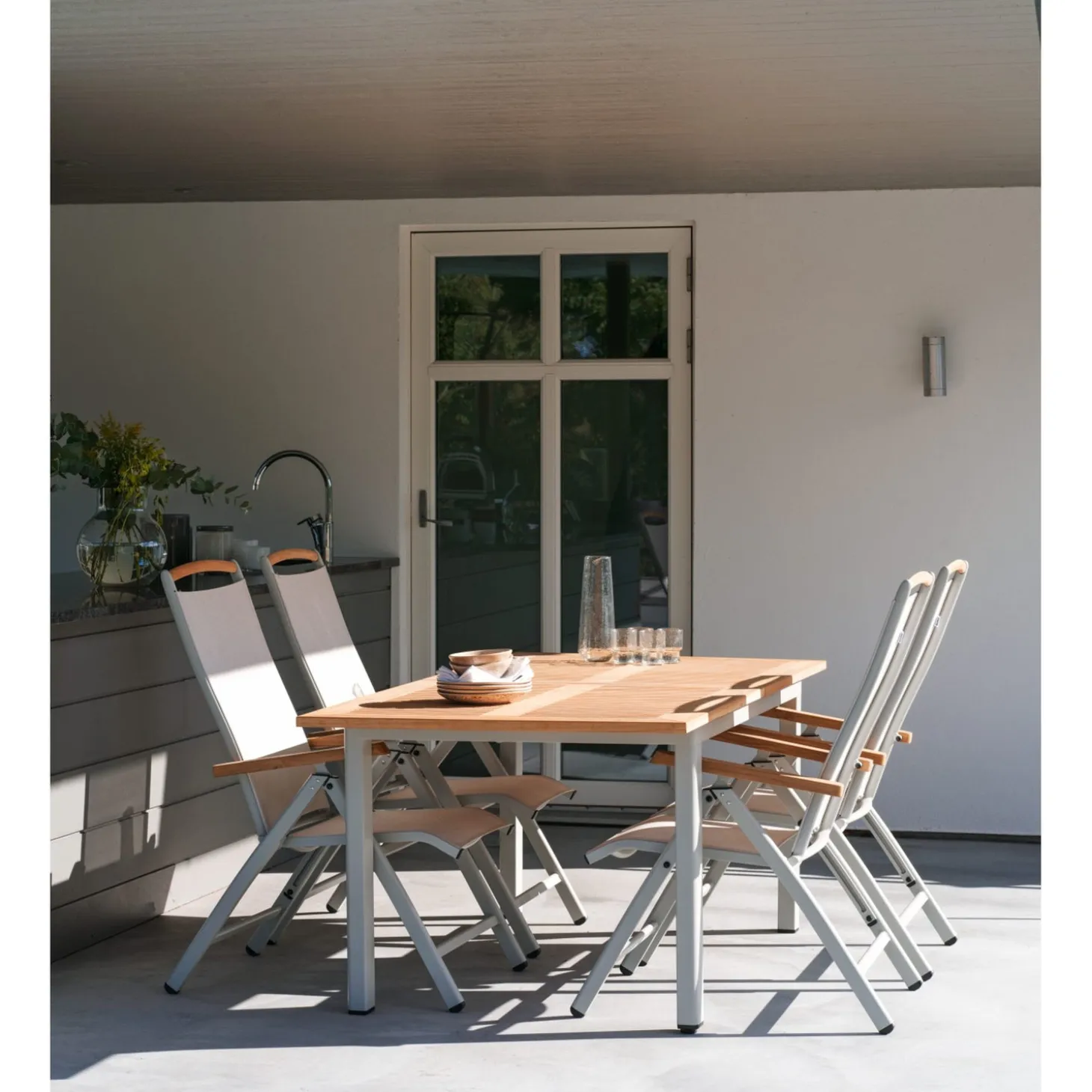 Lyon Utebord 92x194-252 cm Light Grey/ Teak