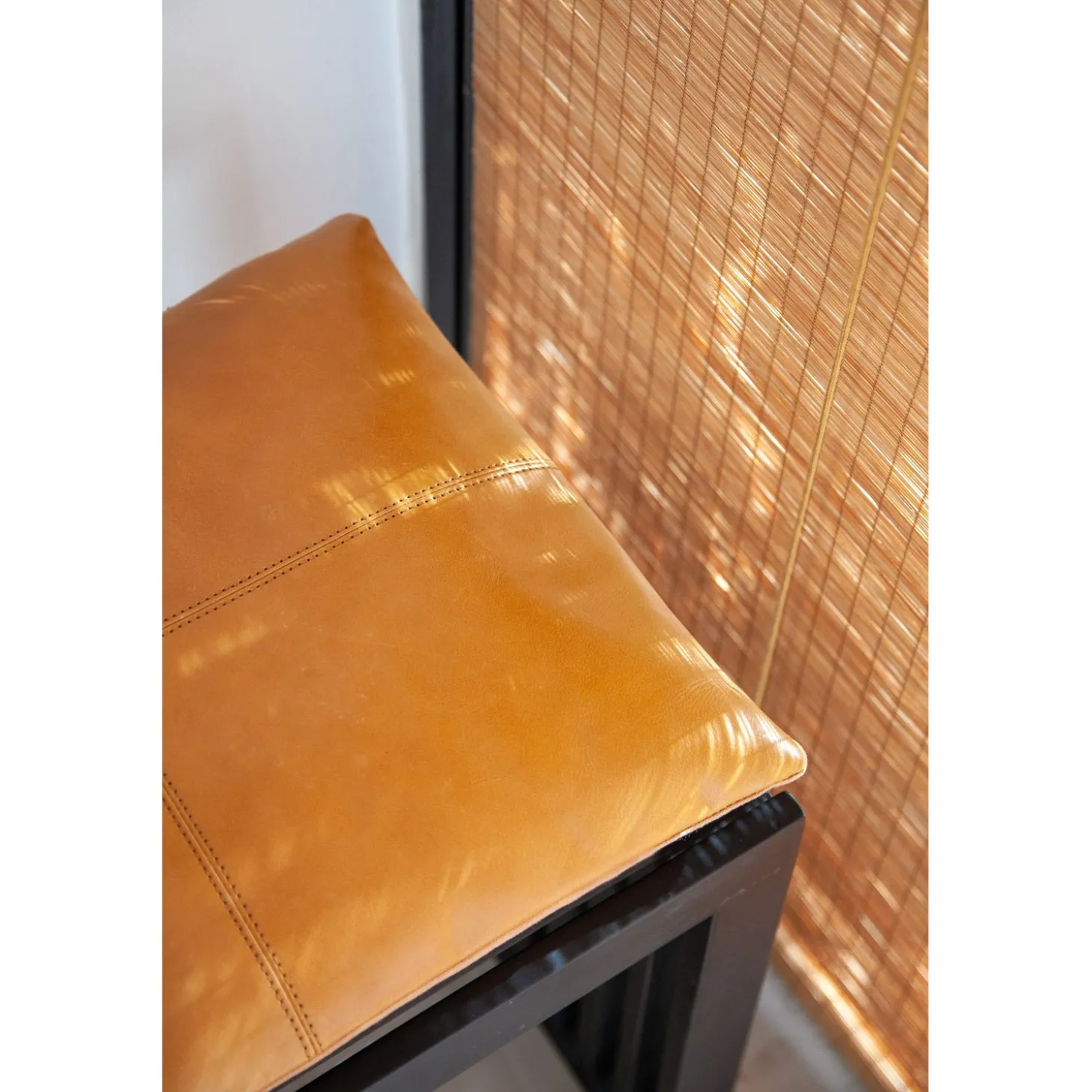Rib Set Pall Svart Mahogny, Ljusbrun Sittdyna