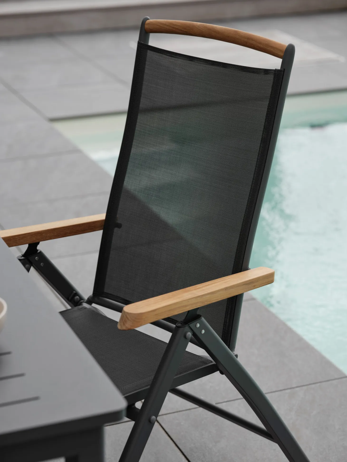 Andy Positionsstol Svart/Svart/Teak
