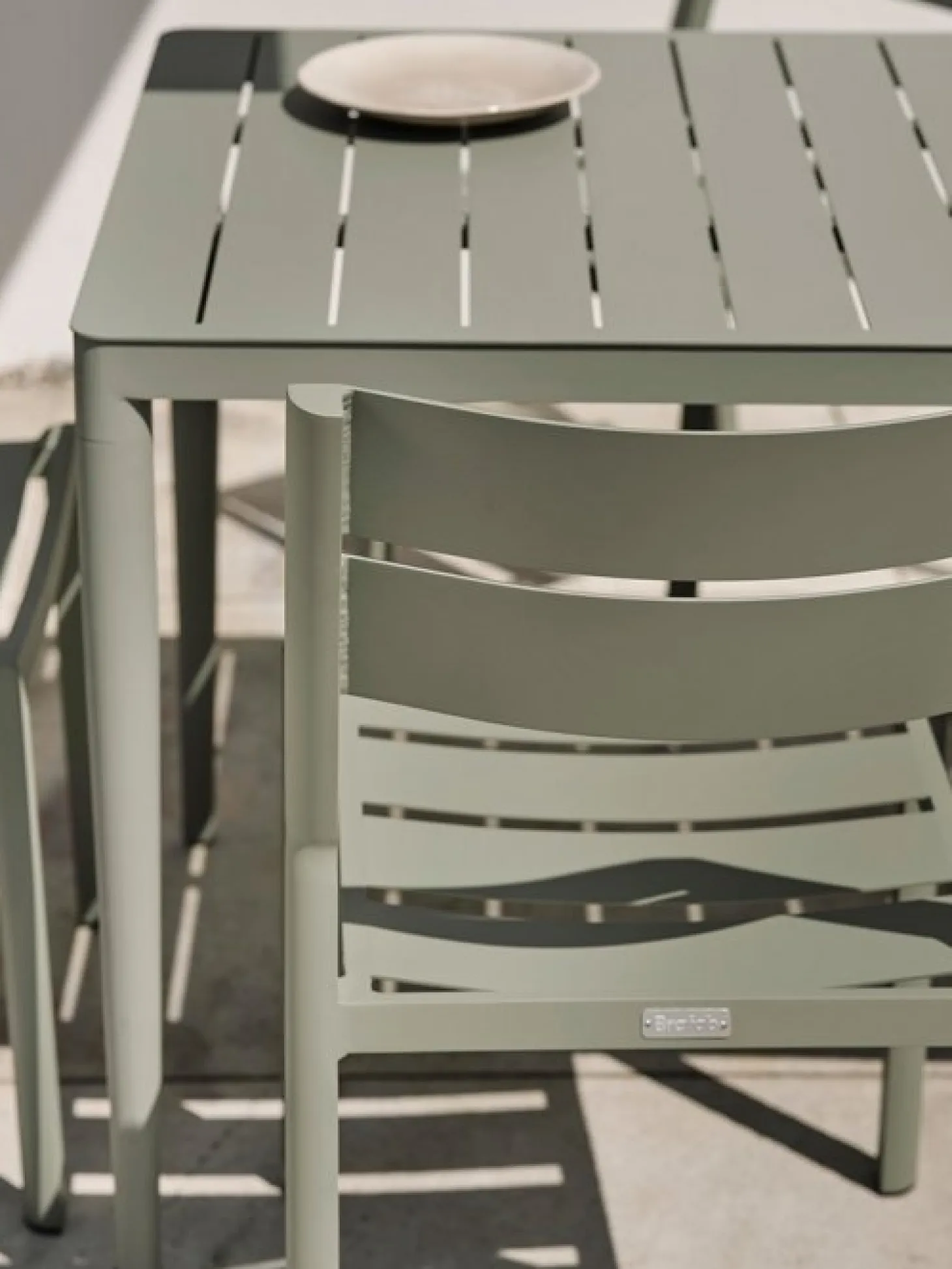 Bigby Matbord 144x76 cm Dusty Green