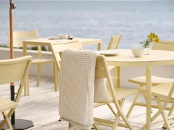 Bigby Matbord 76x76 cm Lemon