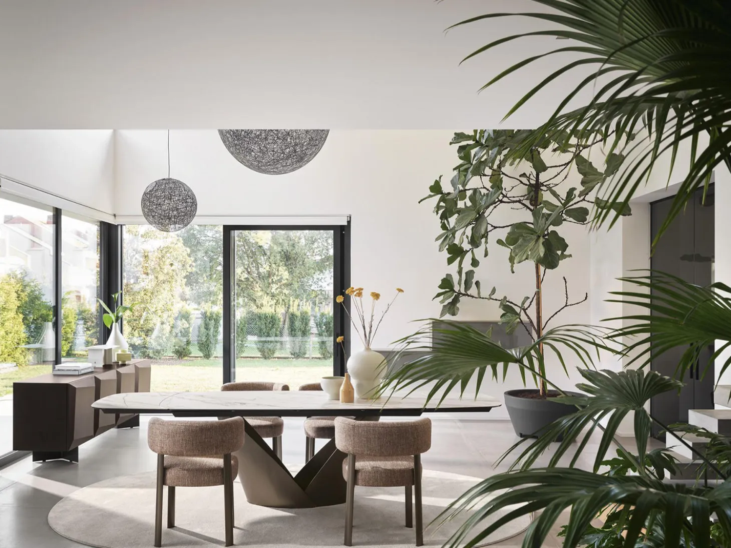 Calla Matbord 100x200-296 cm Bronze / Keramik