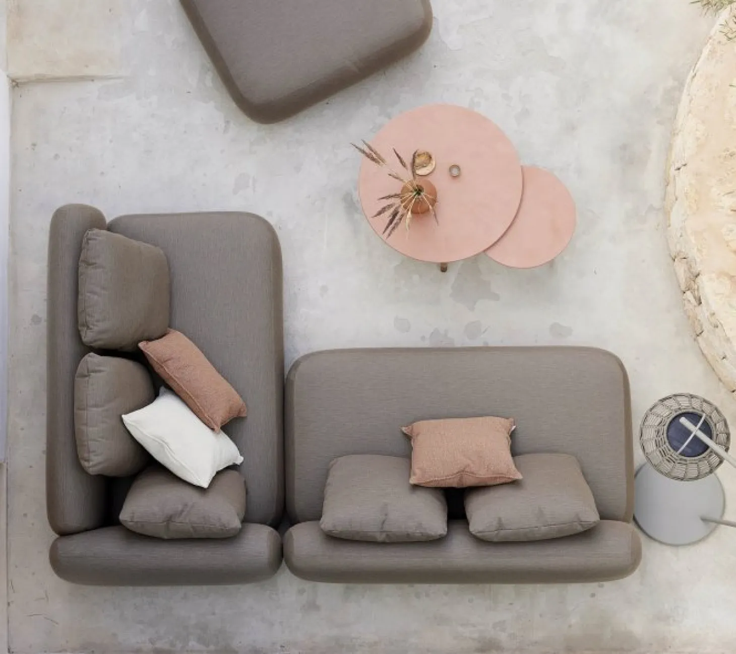 Capture 2-sits Soffa Taupe