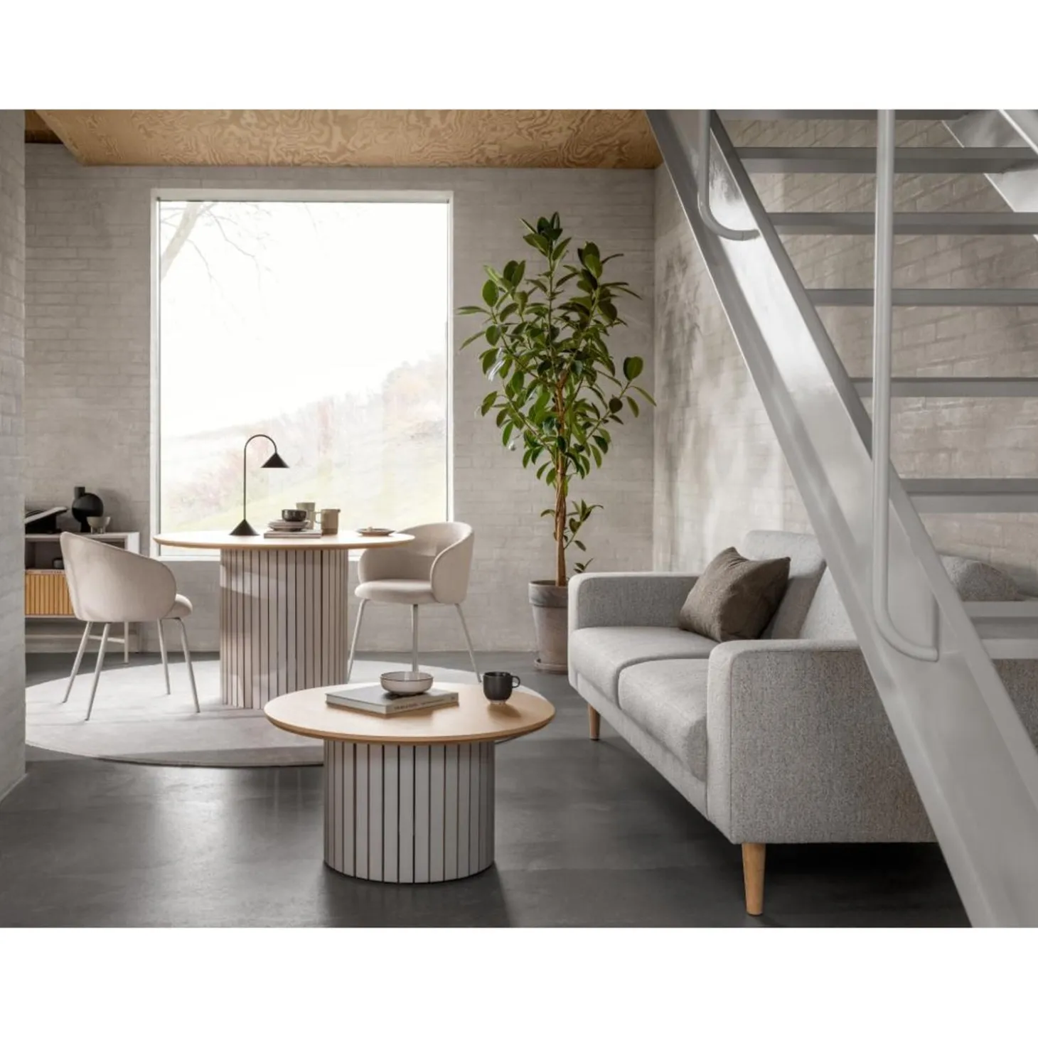 Chaumont Karmstol Basel tyg Beige/Grå