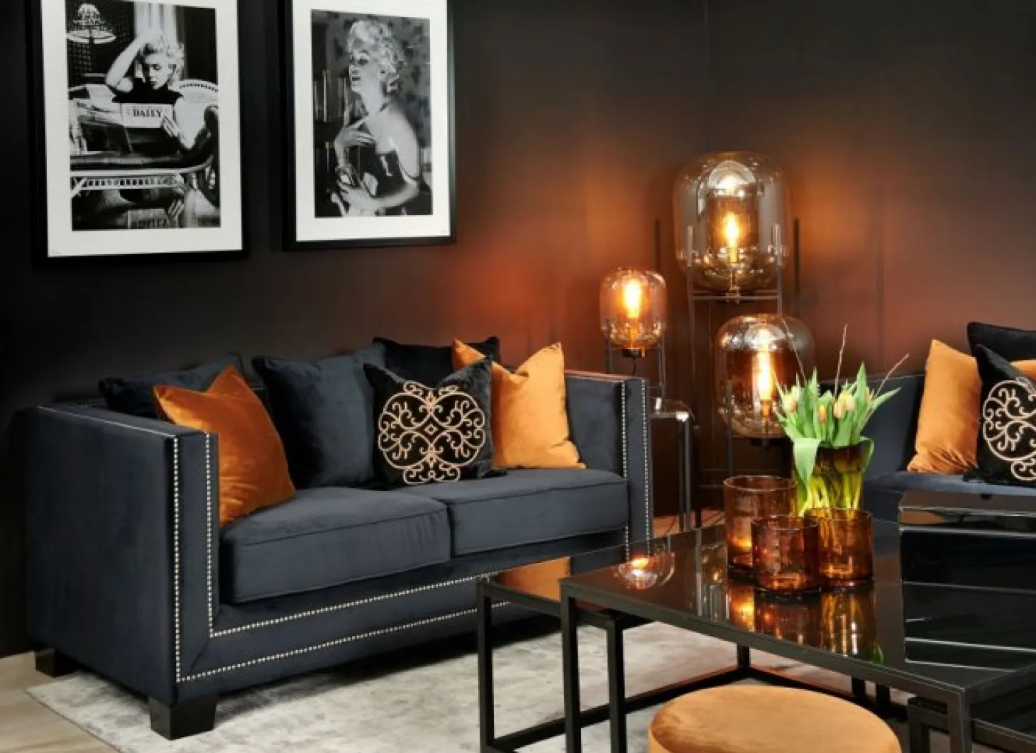 Cloude 2-Sits Soffa Svart Sammet