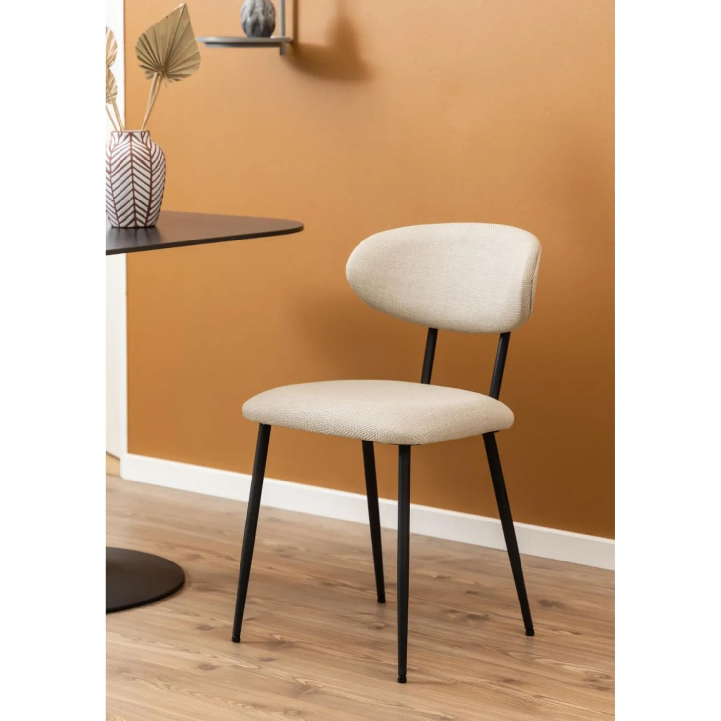 Delfino Matstol Basel tyg Beige