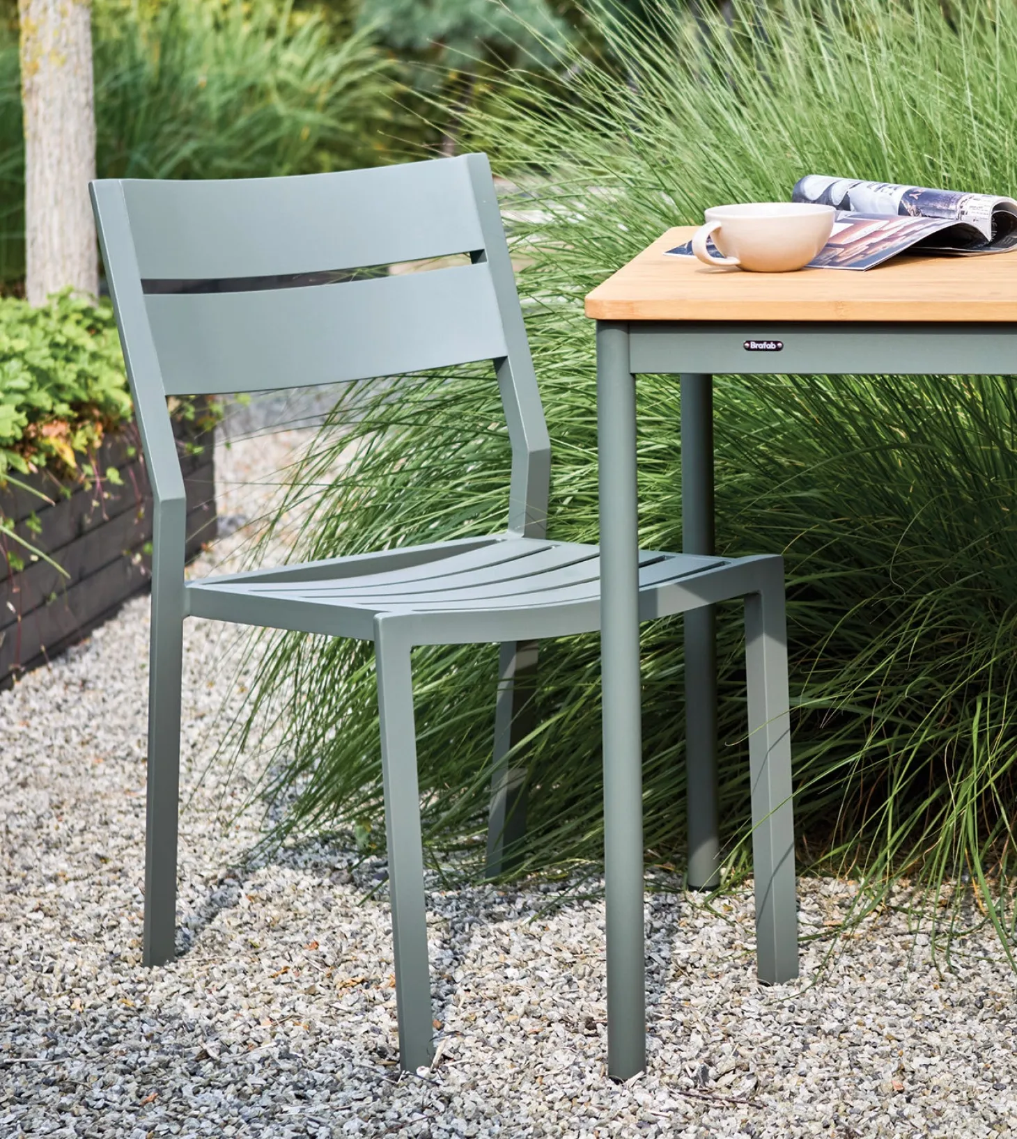 Delia Matstol Dusty Green