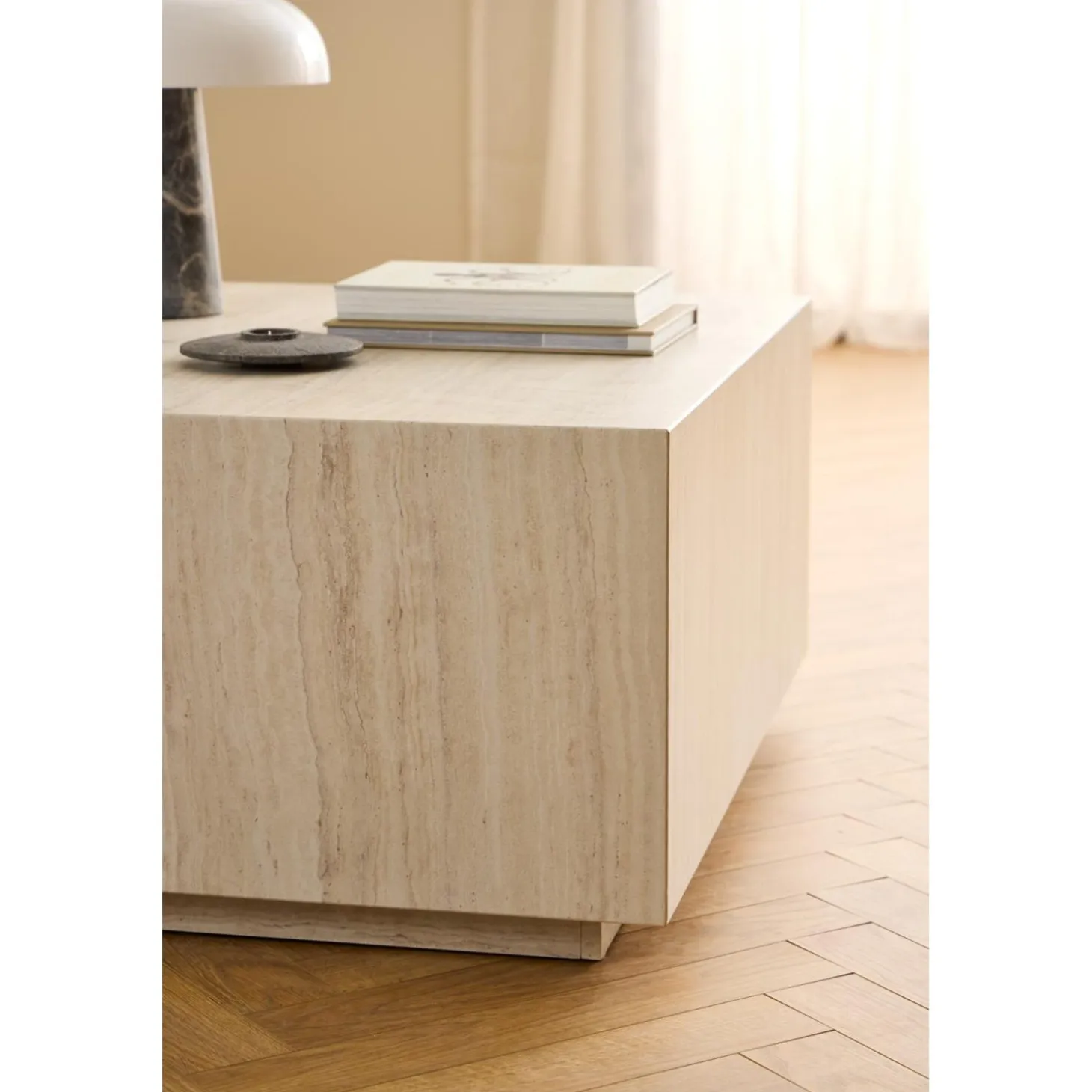 Dijon Soffbord 90x90 cm Travertin