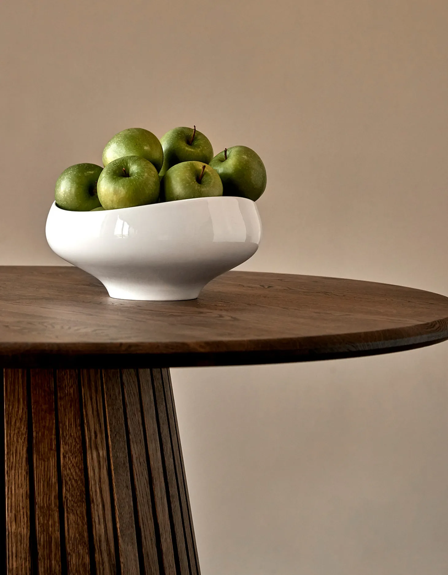 Dominus Matbord Rund 120 cm Smoked Oak