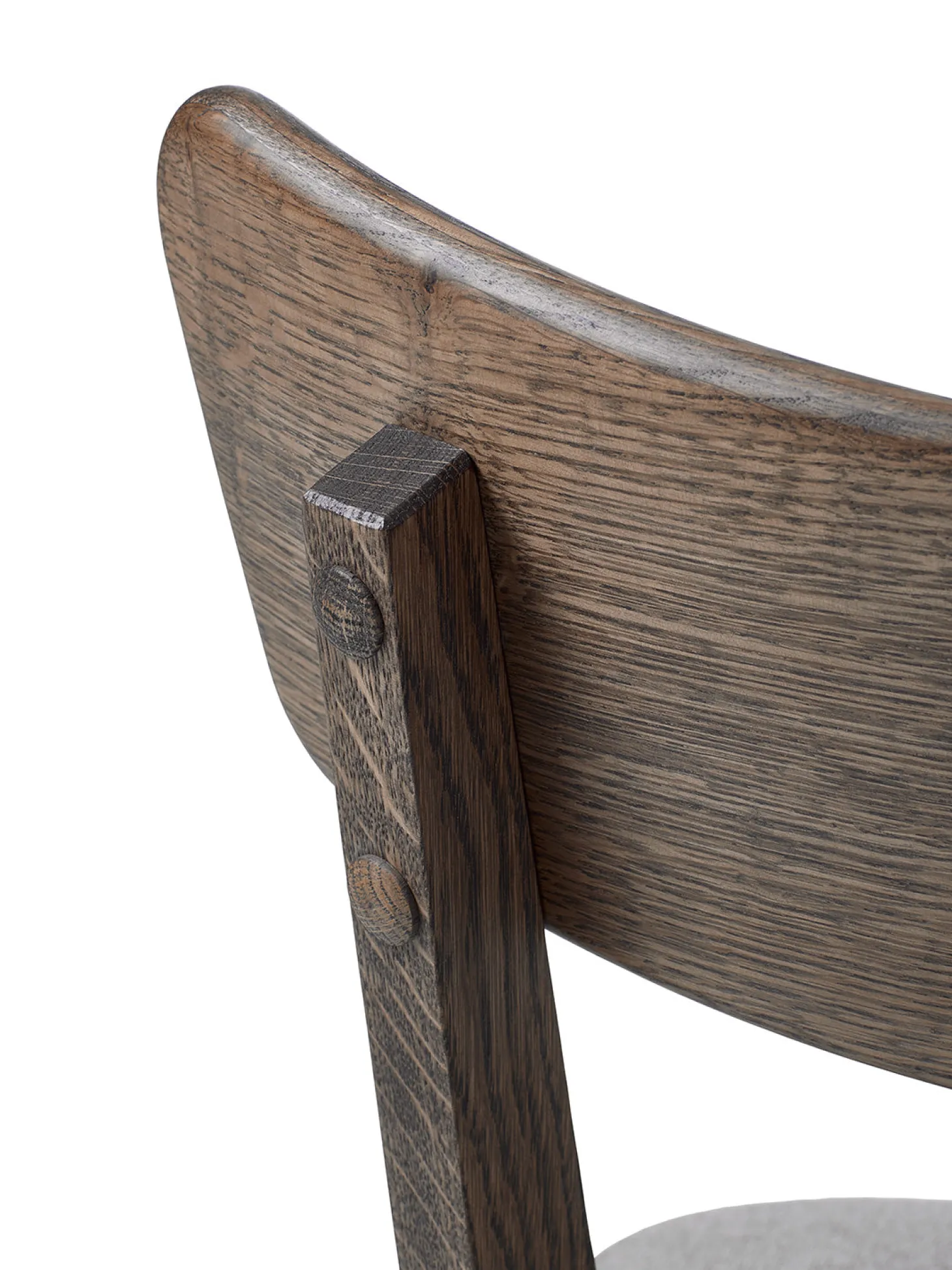 Essence Stol Oak Intra