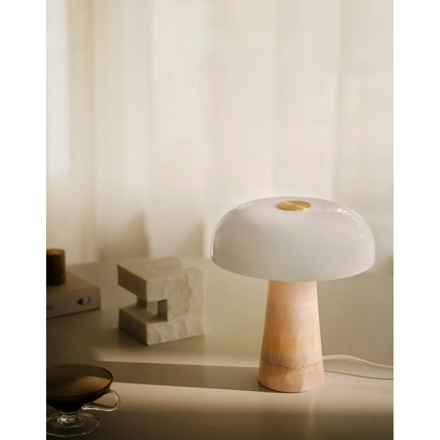 Glossy Bordslampa Rosa