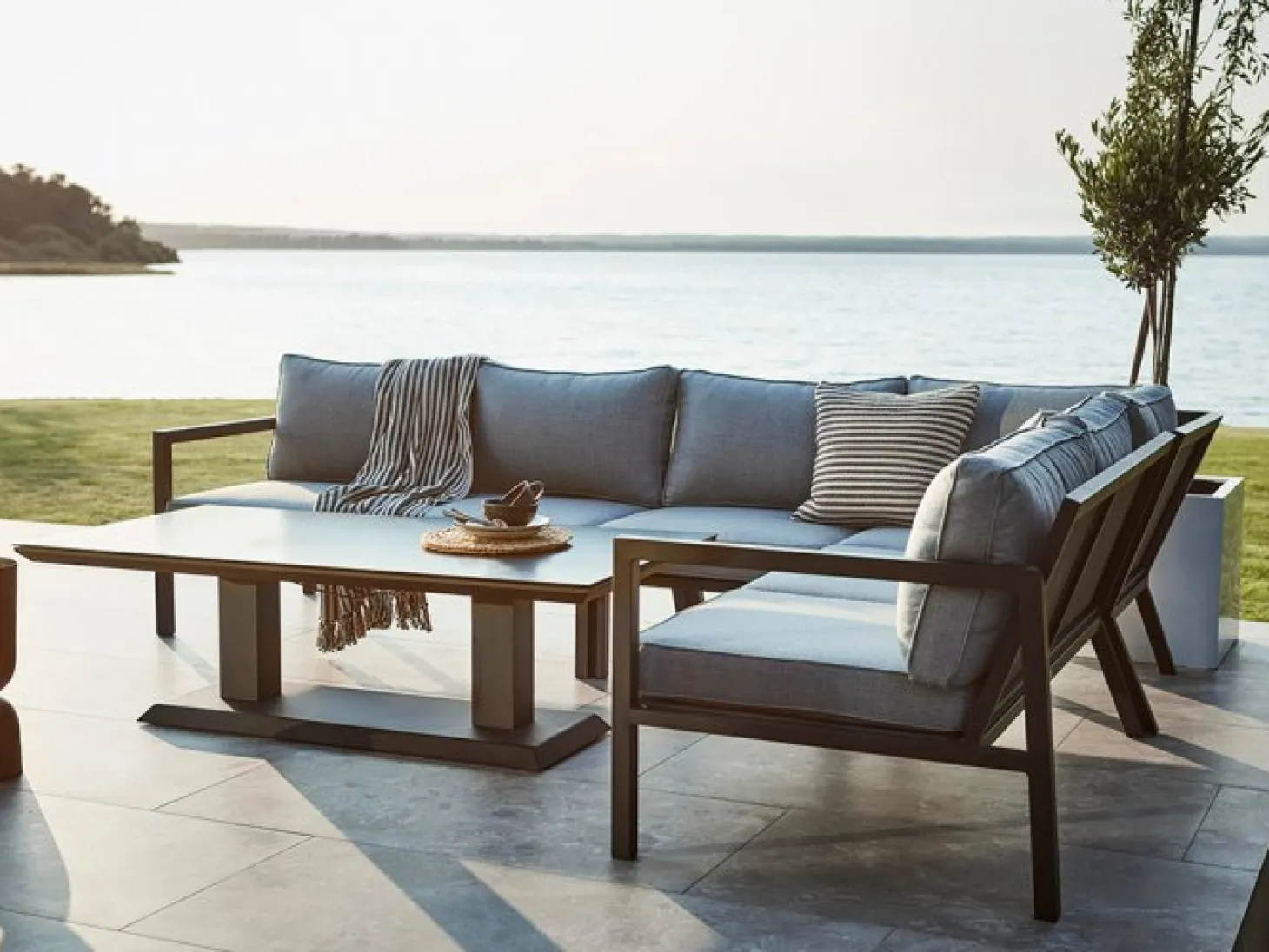 Heis Soffbord 150x79 cm Svart
