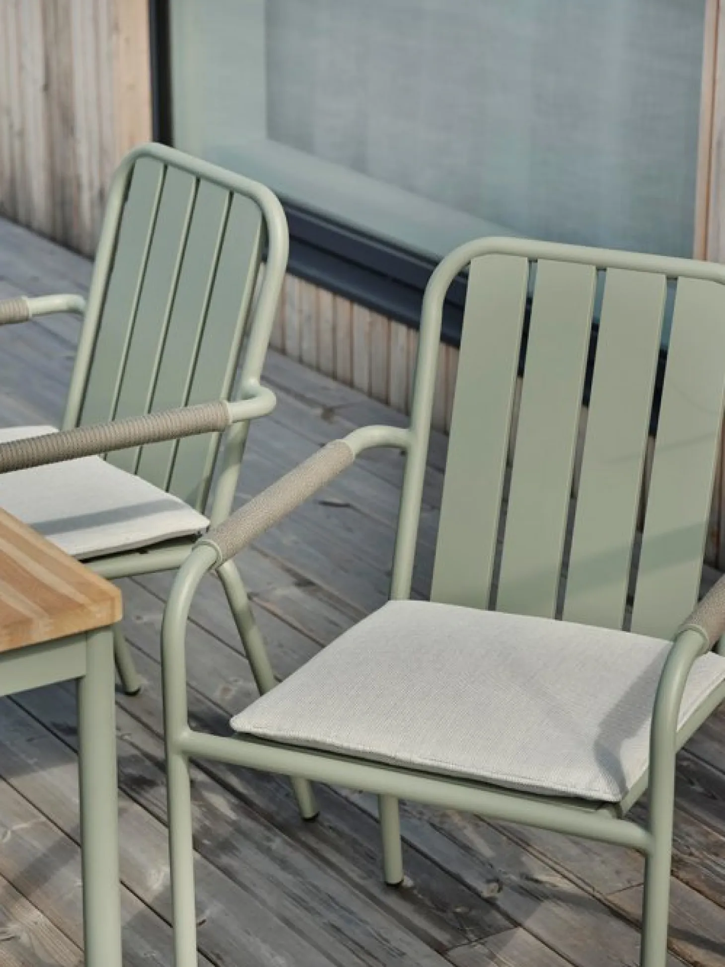 Innes Karmstol Dusty Green