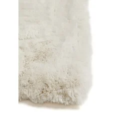 Judit Ryamatta Offwhite