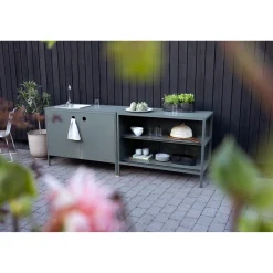 Kelia Utekök Öppna hyllor Nordic Green