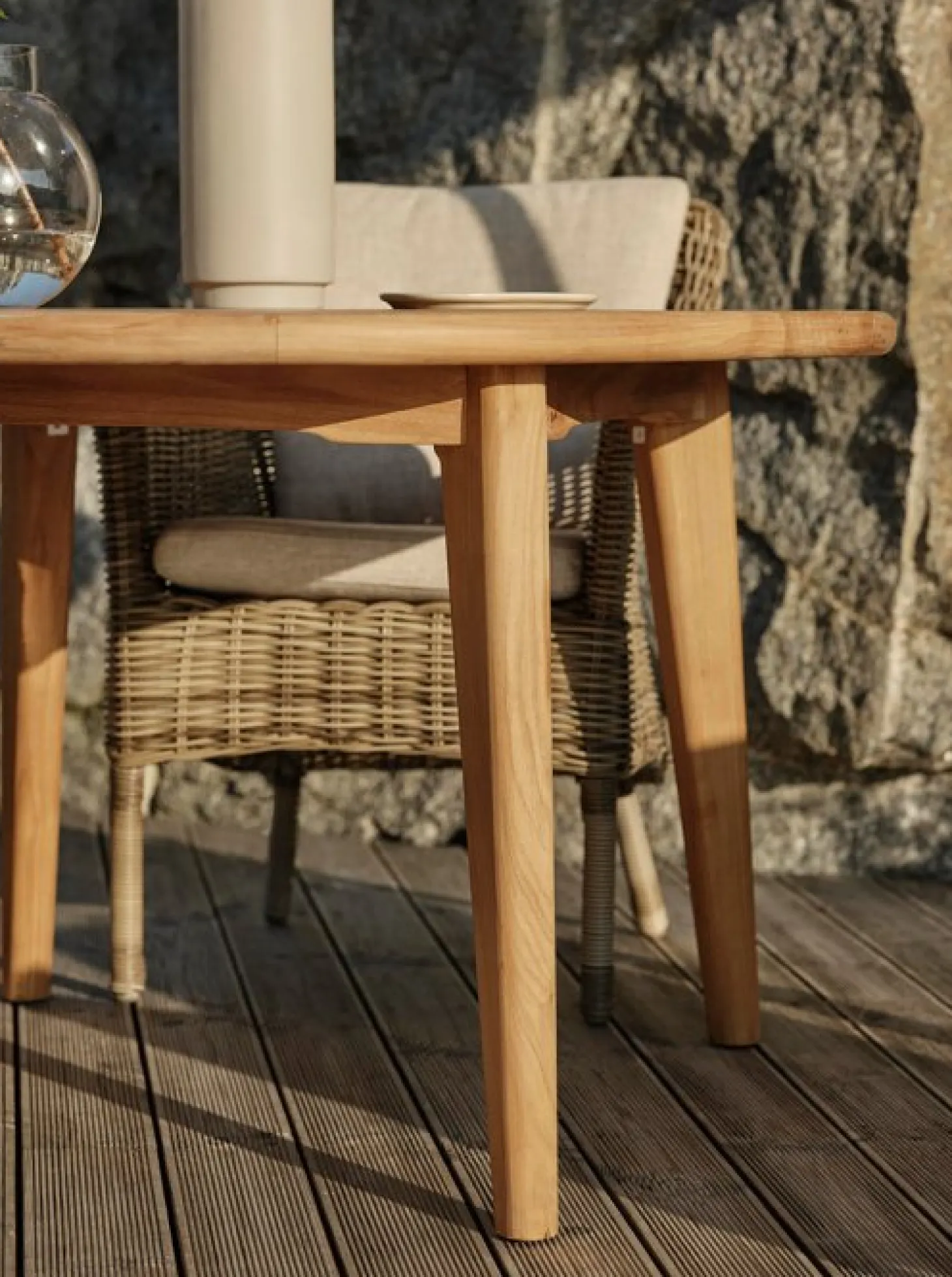 Lilja Matbord Rund 120 cm Teak