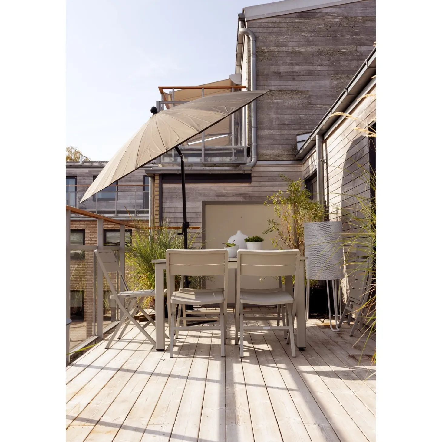 Lomma Matbord Small 132x80 cm Light Grey
