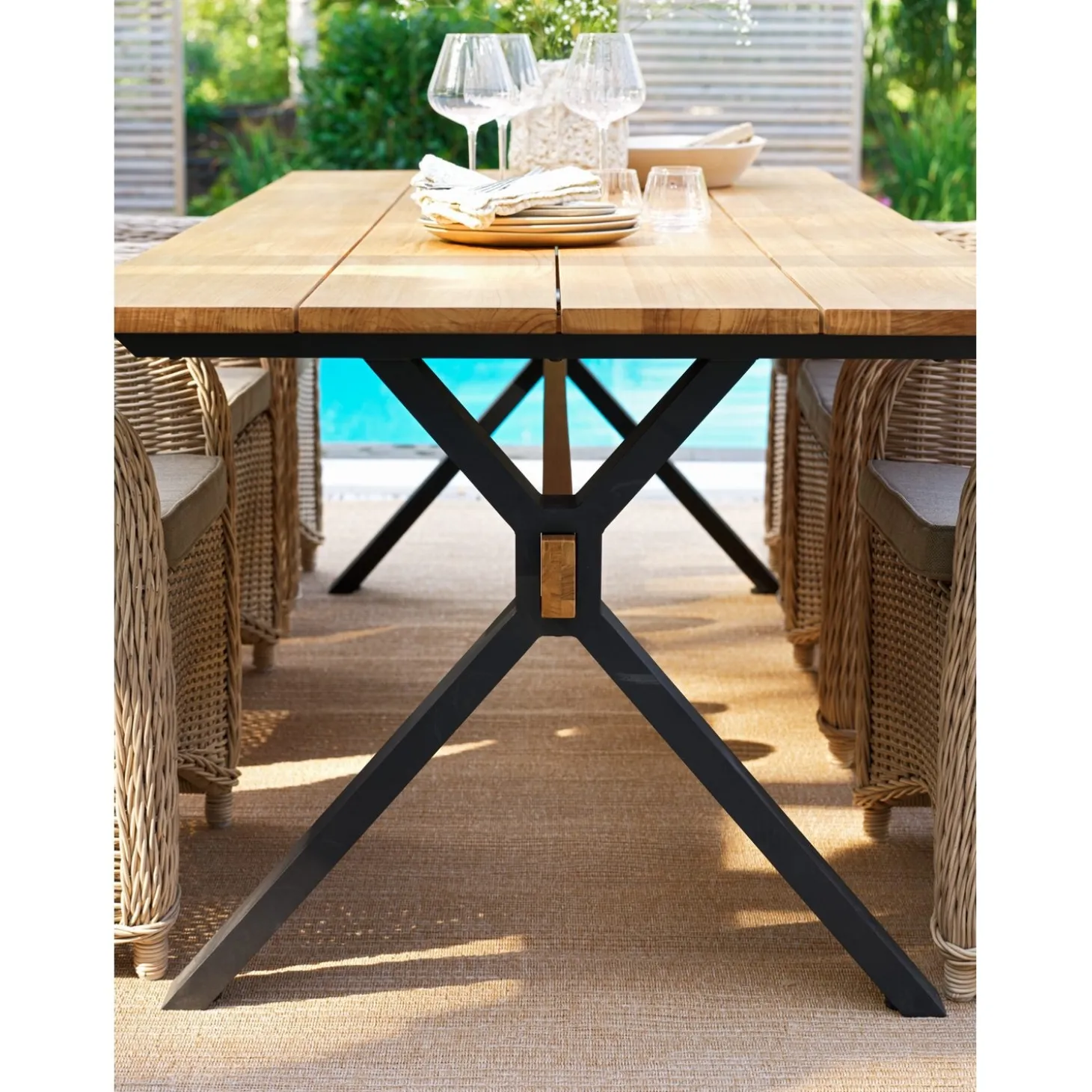Mark Matbord 230x95 cm Teak/Svart