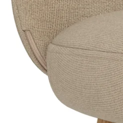 Metone Matstol