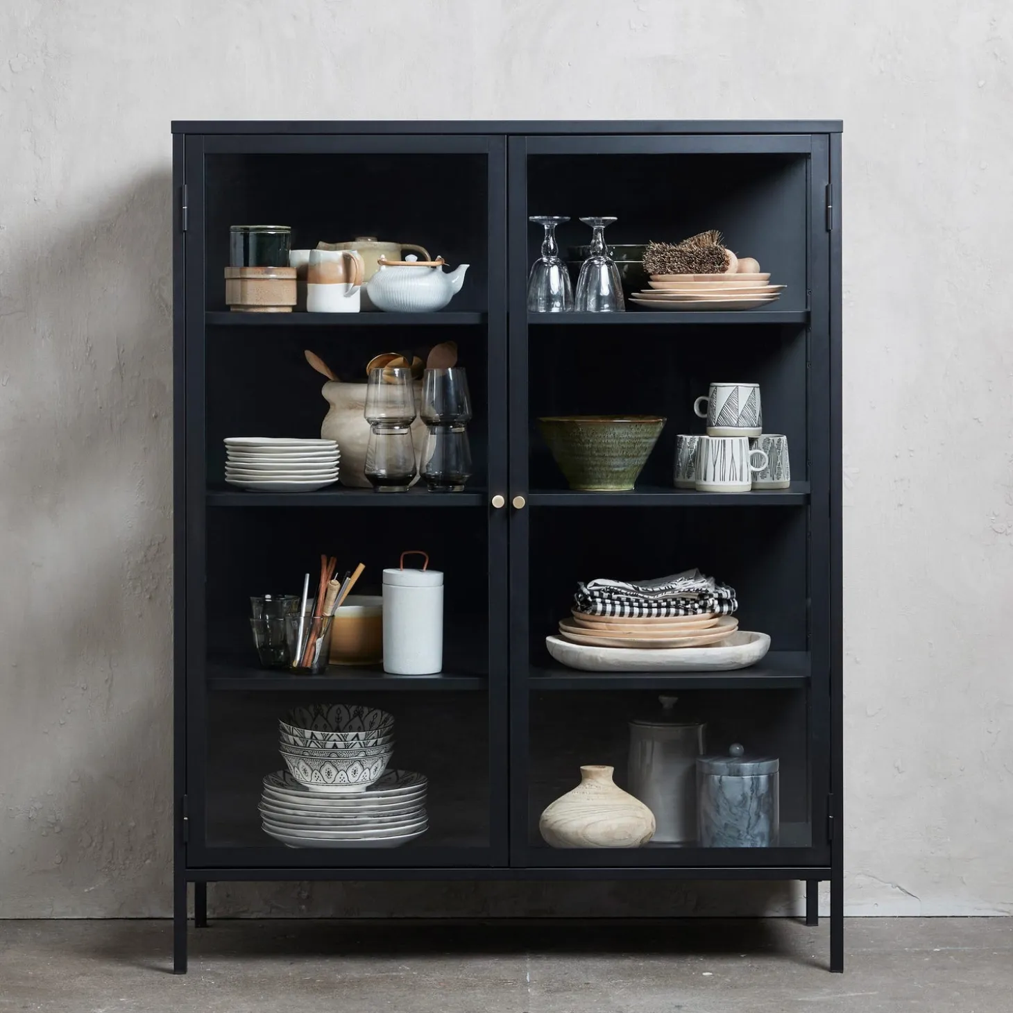 Milano Skåp 140 cm svart