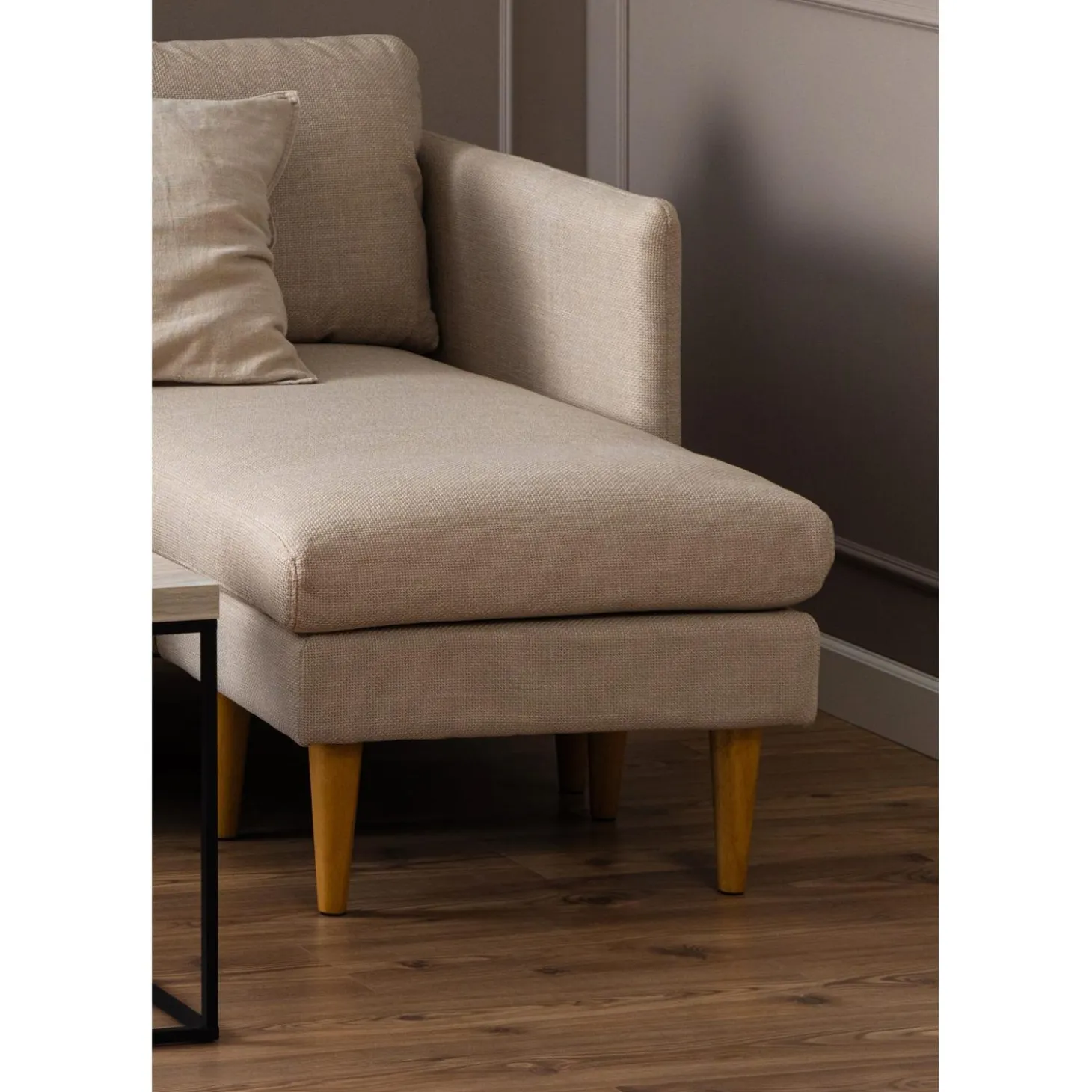 Milly 2-sits med schäslong Basel tyg Beige