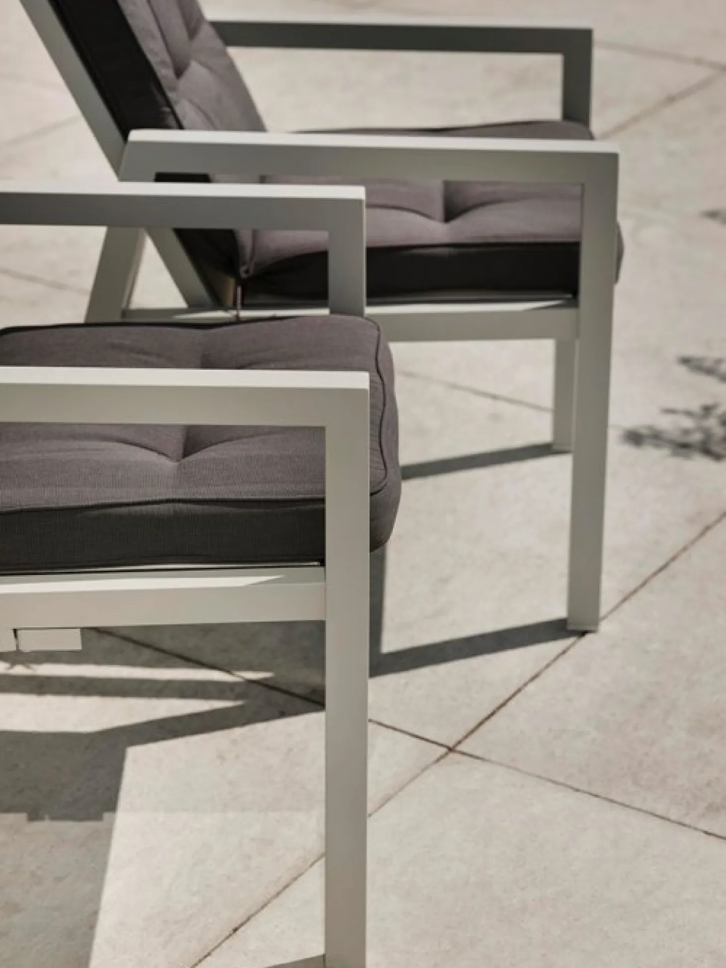 Newfort Positionsstol Light Grey