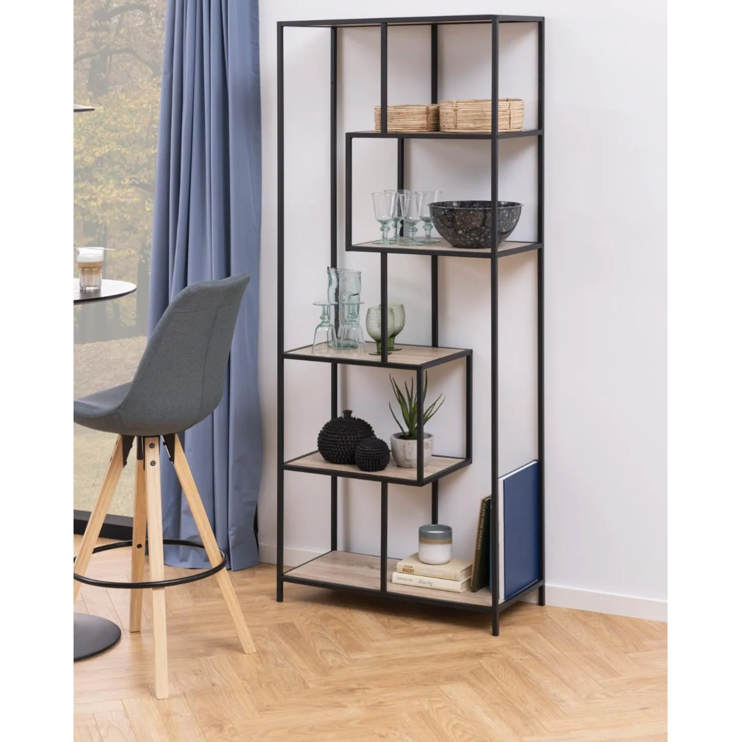 Notting Hill Bokhylla Asymmetrisk 185x77x35 cm Vitpigmenterad