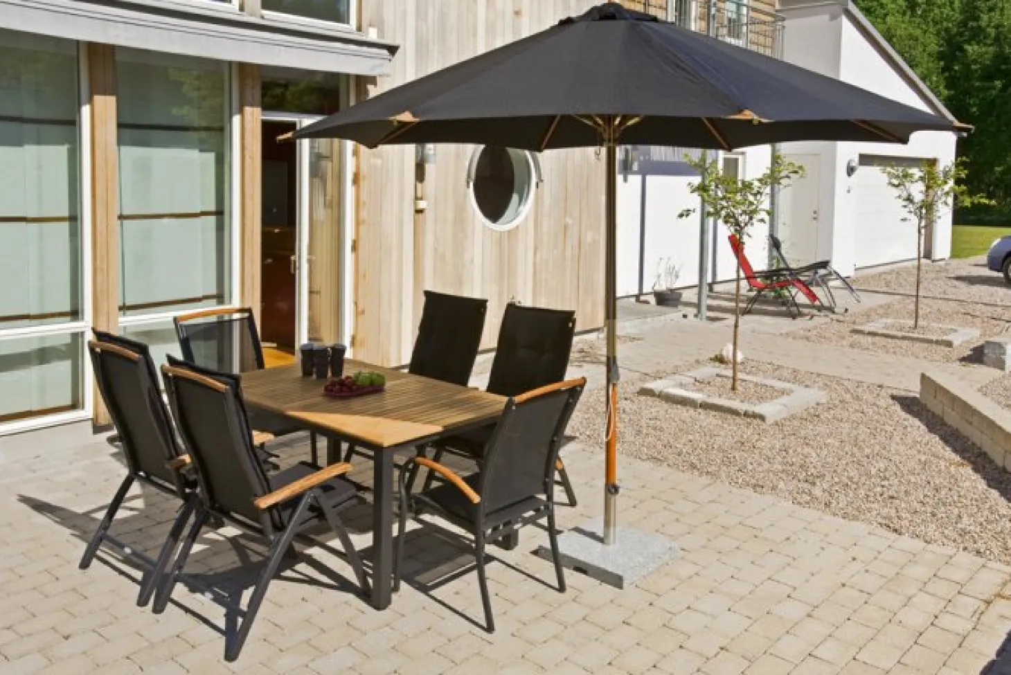 Nydala Positionsfåtölj Svart/Teak