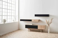 Oculus Mediabänk 176 cm Oljad Valnöt