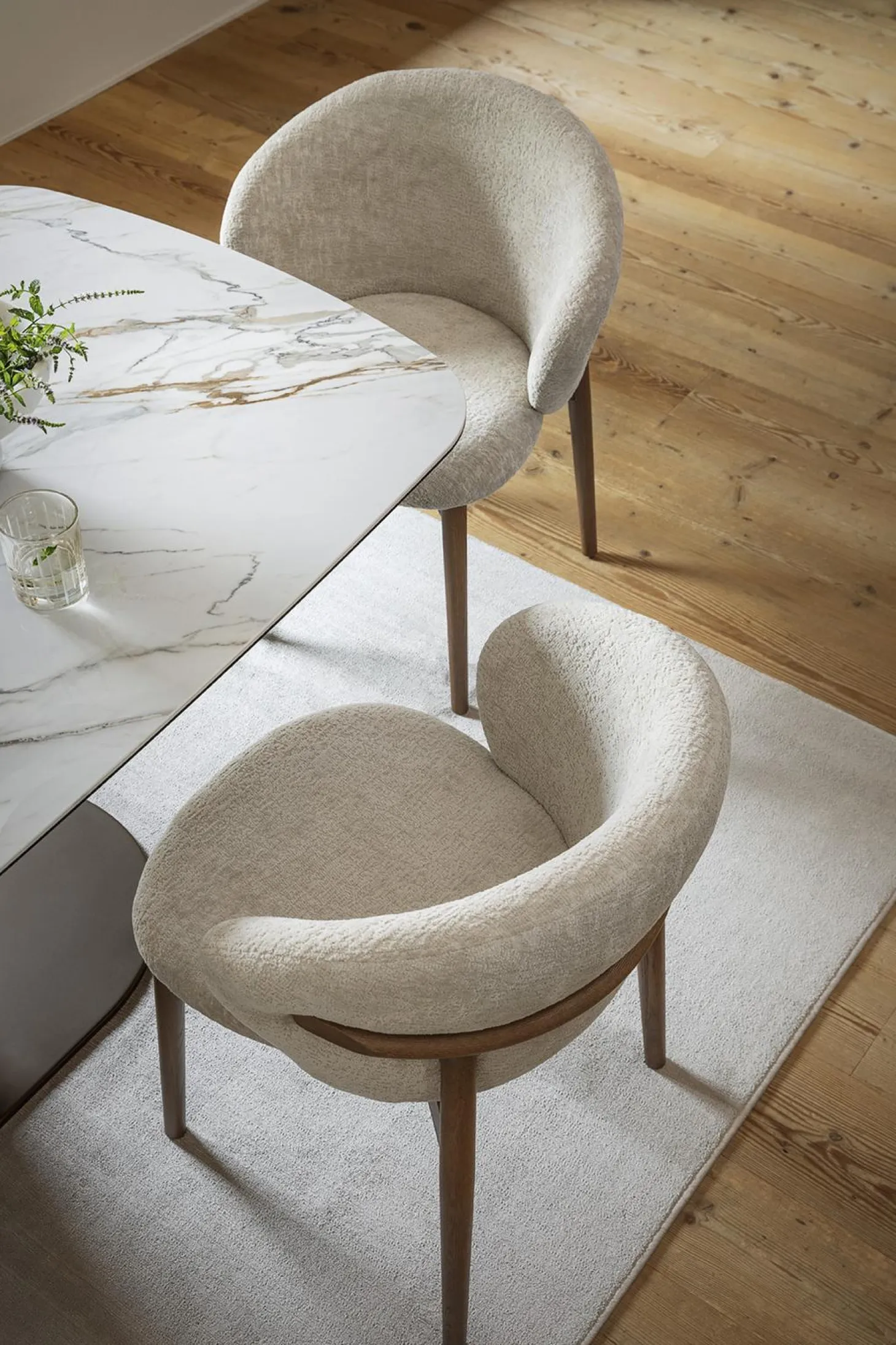 Oleandro Capsule Wood Stol