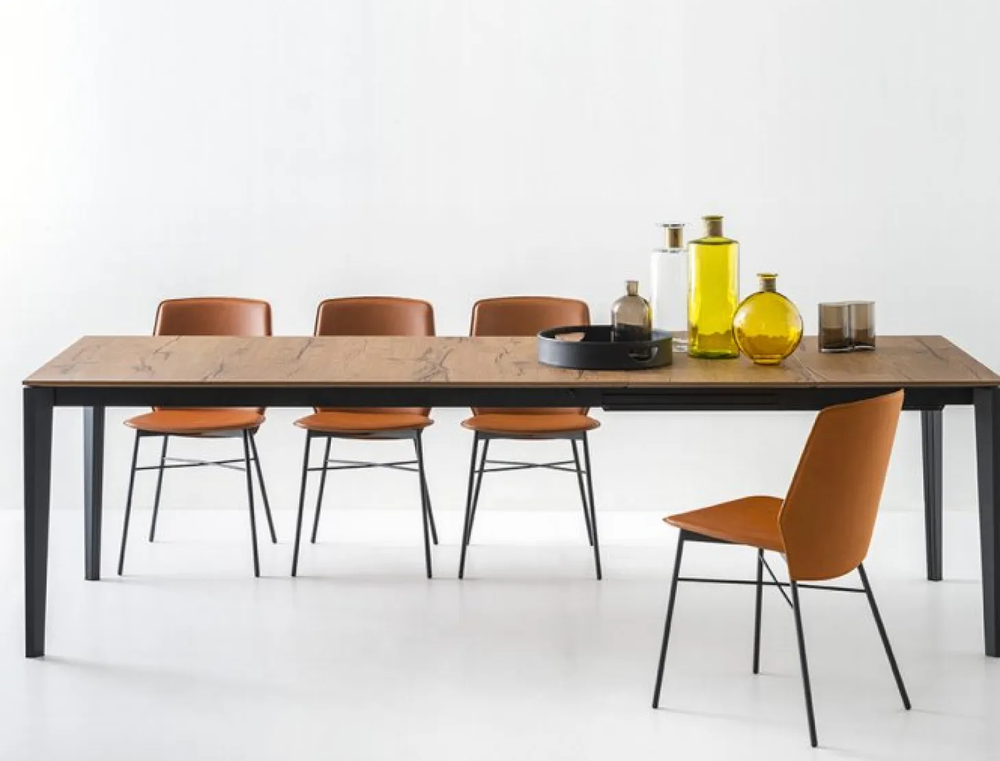 Pentagon Matbord 130-230 cm