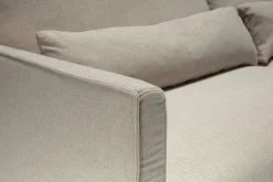 Sally 3-Sits Soffa