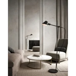 Stay Svart Golvlampa