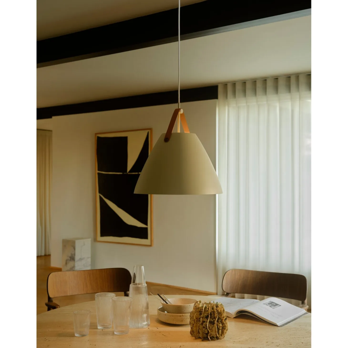 Strap Taklampa Sand