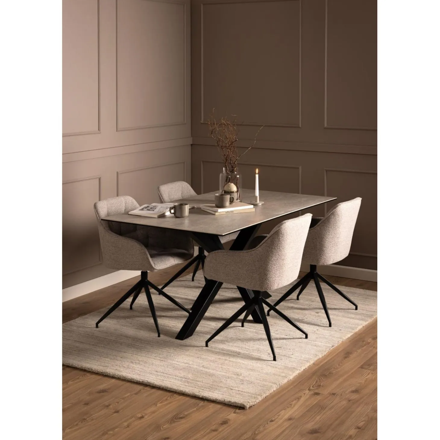 Toulon Karmstol Snurr Monza tyg Beige