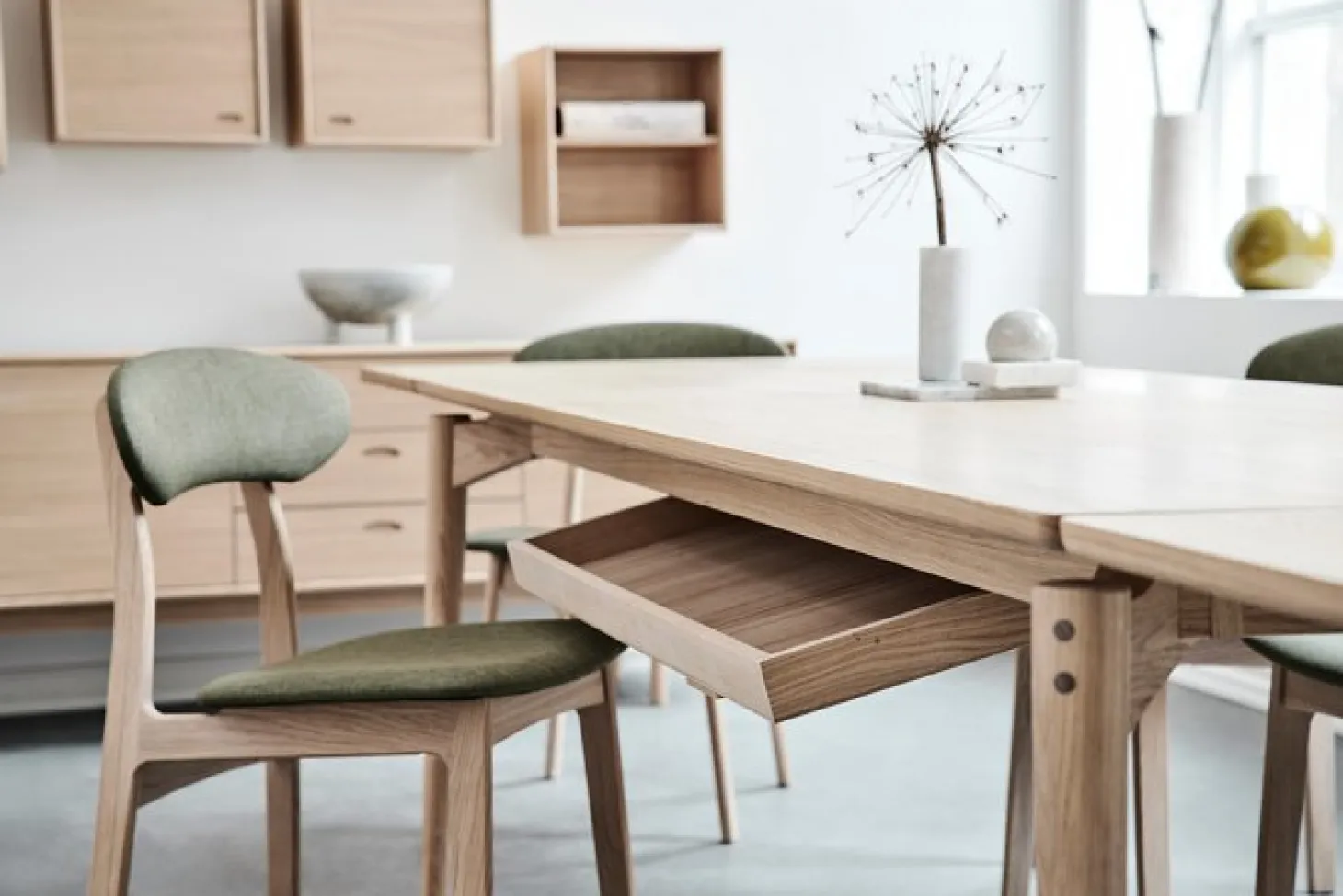Tribe Lux Stol Ljus Ek
