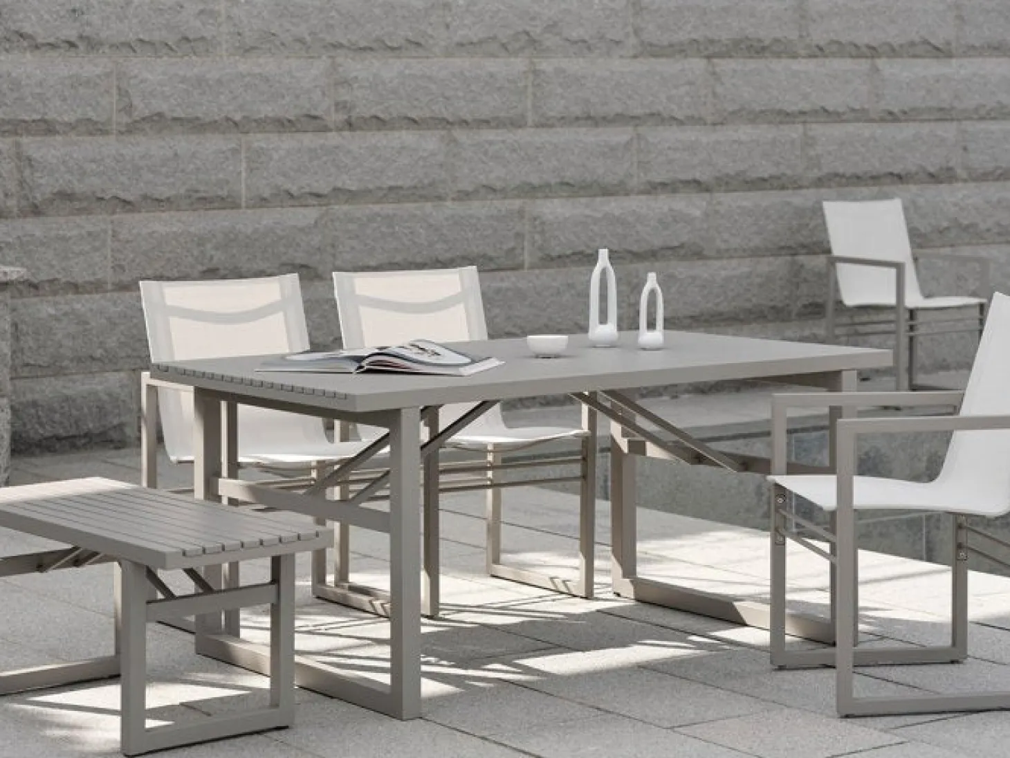 Vevi Matbord 160x90 cm Khaki